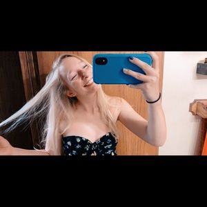 Meet your Posher, Olivia